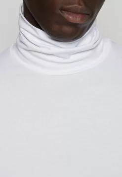 Pier One Langærmede T-shirts 7 Pier One Langærmede T-shirts -Pier One Butik 34c6e3d430a34ad2bb932847f3fff535