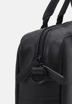 Pier One Computertasker -Pier One Butik 44abbd3f0a534cbf86947e307e4279cd