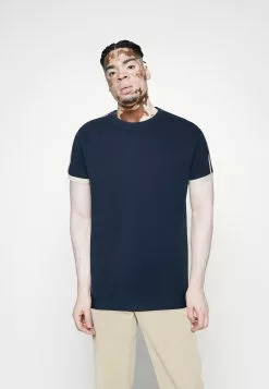 Pier One T-shirts Print