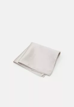 Pier One SET - Andre Accessories 6 Pier One SET - Andre Accessories -Pier One Butik ac188c39a46c41b28b7968f88d050584