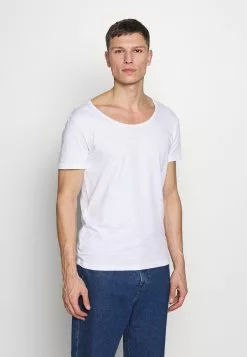 Pier One T-shirts Basic