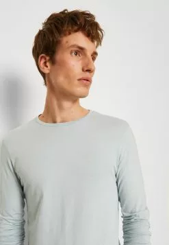 Pier One 2 PACK - Langærmede T-shirts -Pier One Butik d315311a1b6348f89442cc5ec2361513