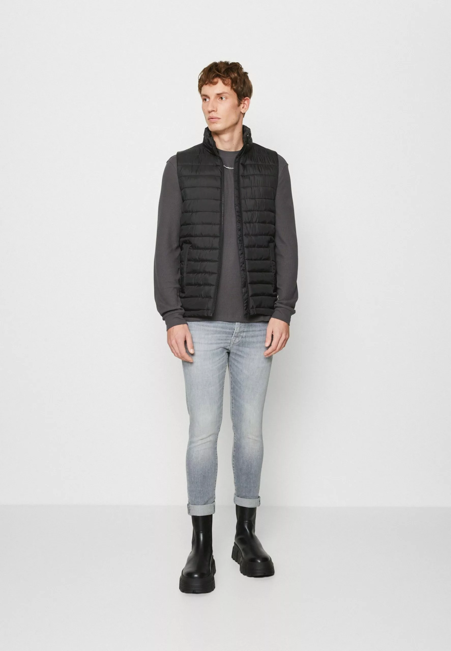 Pier One Langærmede T-shirts 2 Pier One Langærmede T-shirts - Billede 2